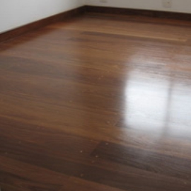 Piso de Madeira Assoalho Ipe Tratado Bona Fosco-2